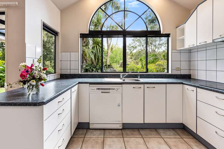 139 Kara Road Maungatapere_8