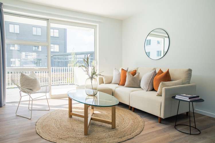 1/6 Glidepath Road Hobsonville_1