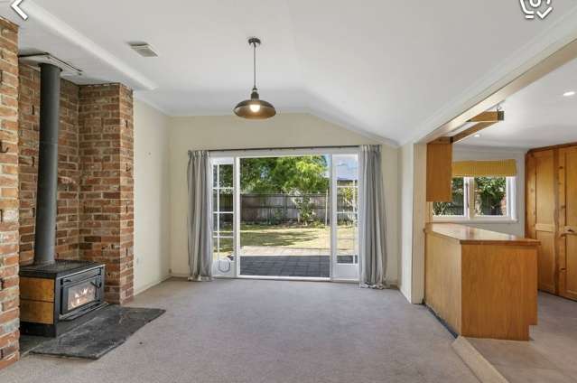 65 West Coast Road 1532_3