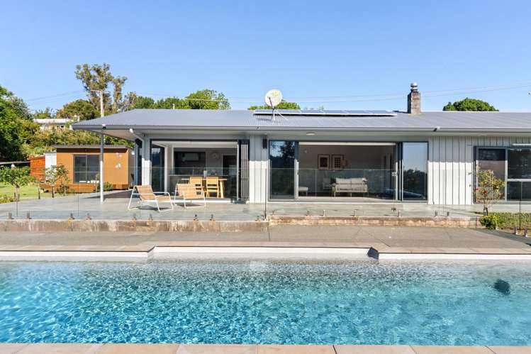 28 Gaddums Hill Road Outer Kaiti_1