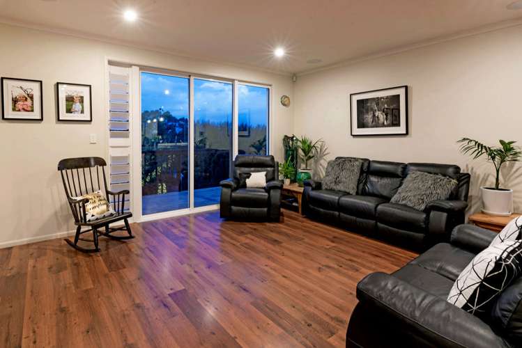 115 Elmore Road Paremoremo_9