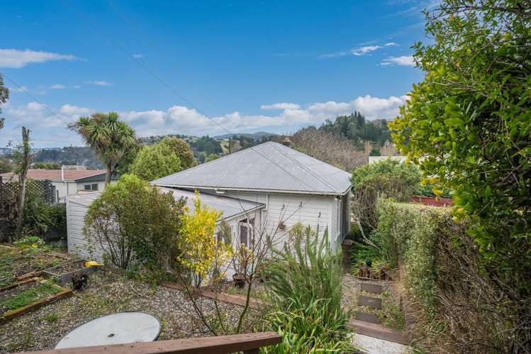 22 Bouverie Street North East Valley_17