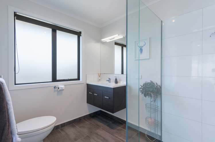 4 Les Wakefield Road Mapua_13