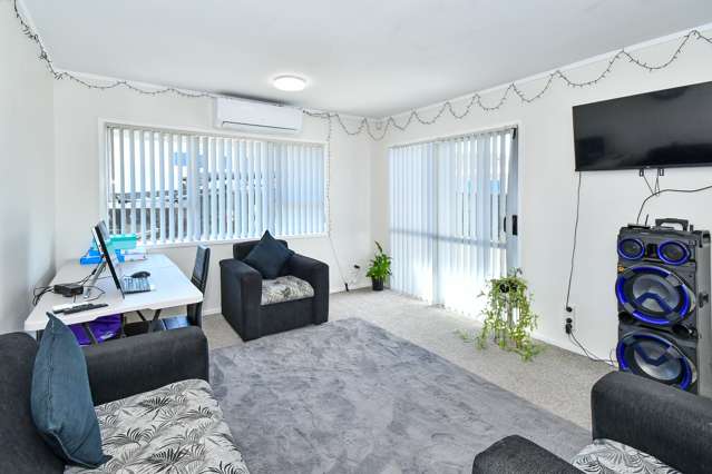 2/3 Secretariat Place Randwick Park_2