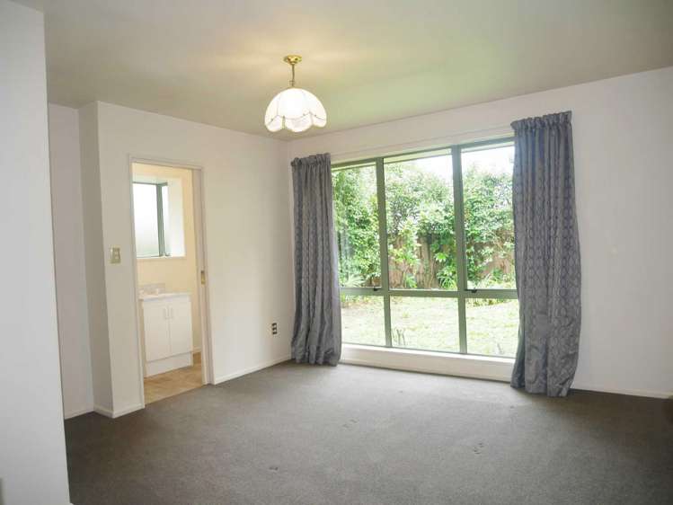 263 Eastern Terrace Sydenham_8