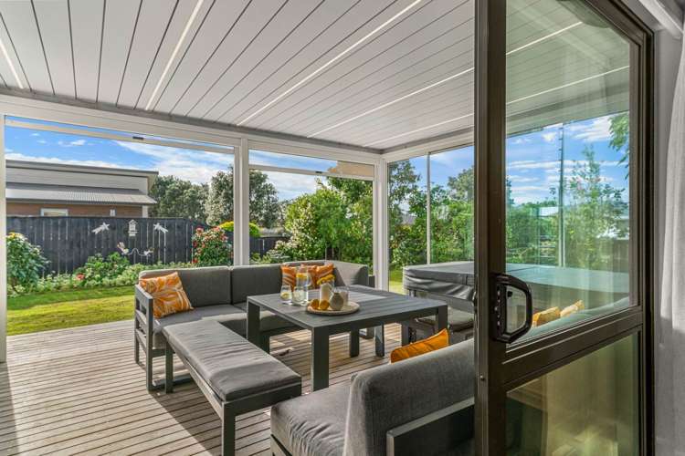 71 Pyle Road West One Tree Point_20