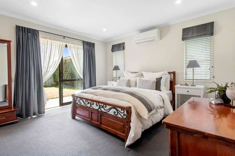 11 Aberdeen Crescent Wattle Downs_18