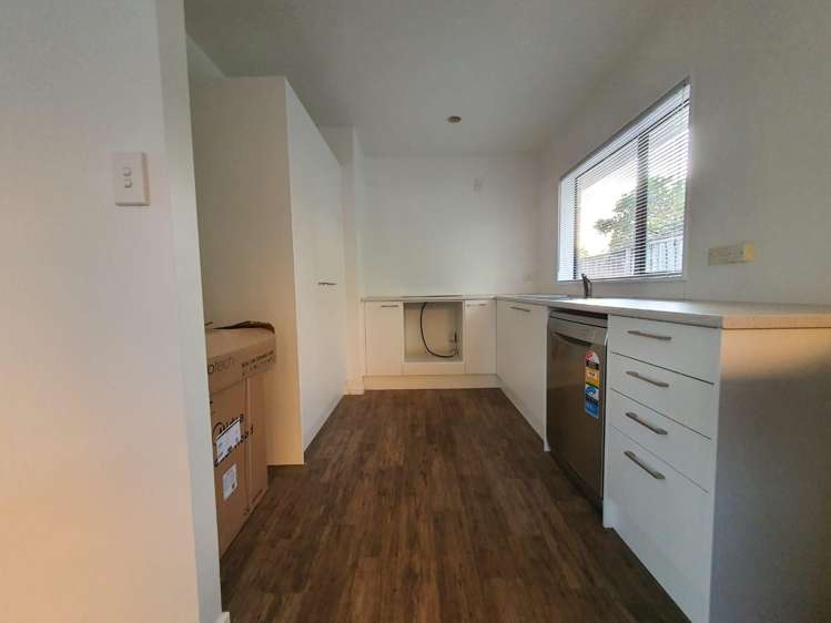 1/101 Wallace Road Māngere Bridge_2