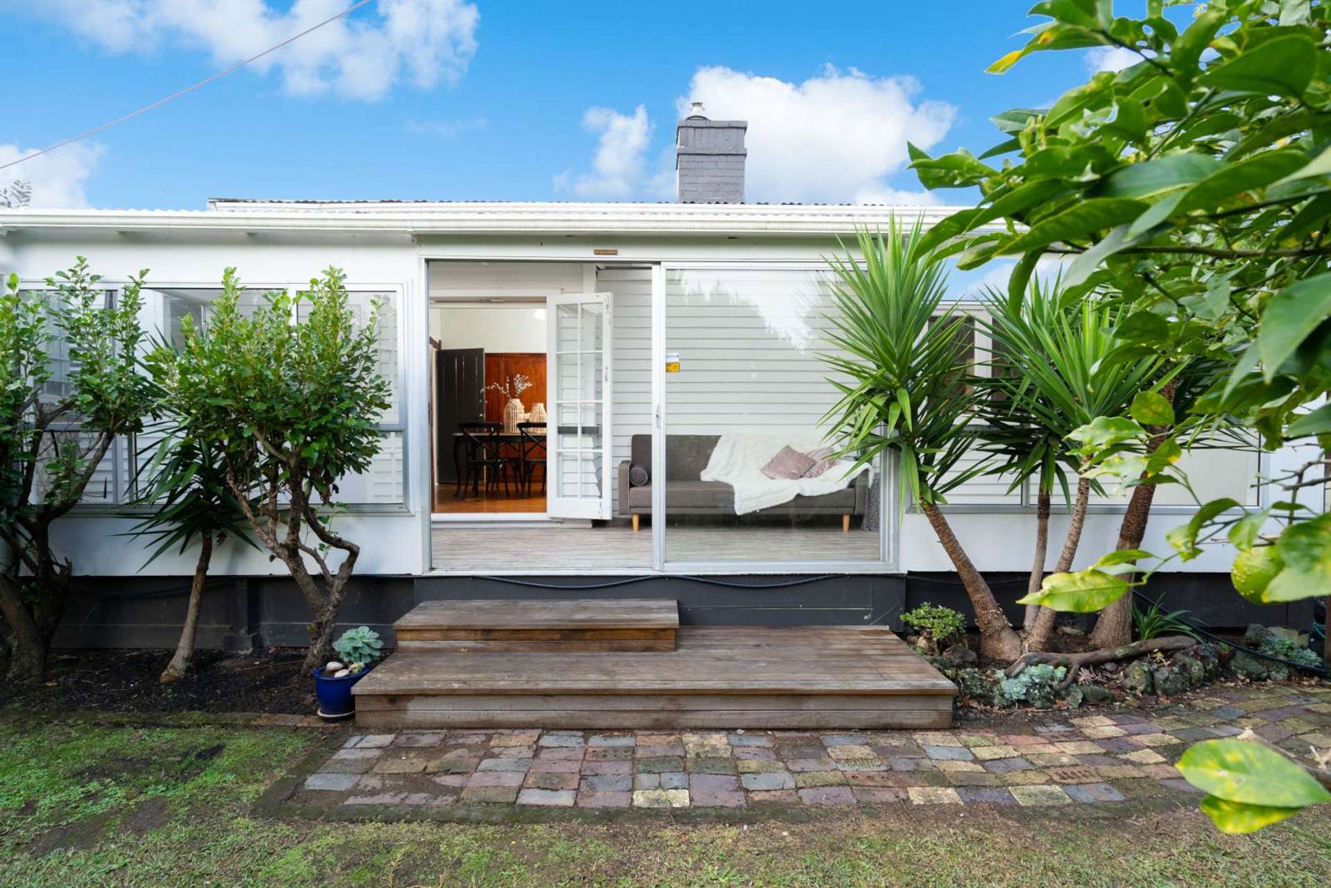 1/6 Thompson Street Mangere East_0