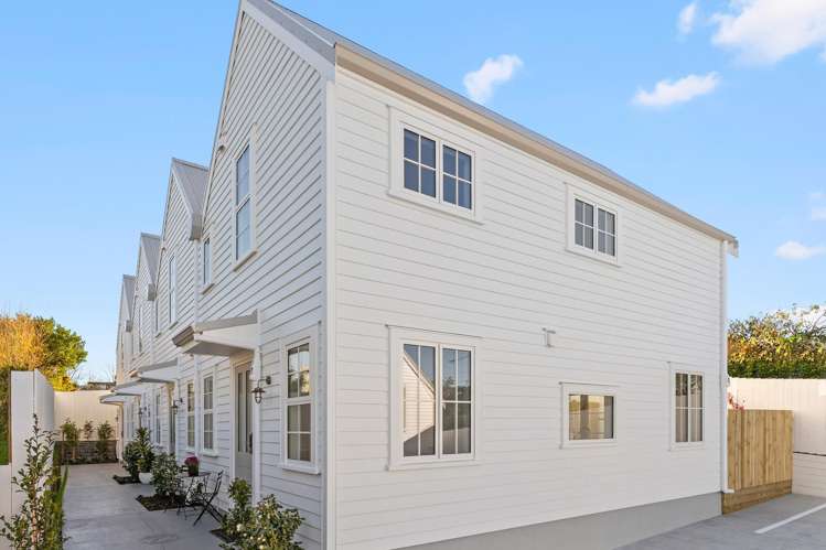 240E Rangatira Road Beach Haven_13
