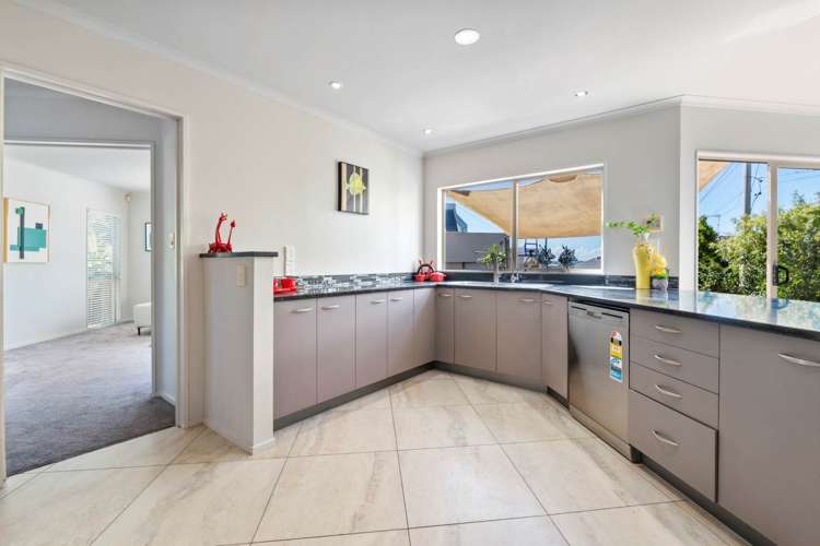 84a Aberdeen Road Campbells Bay_13