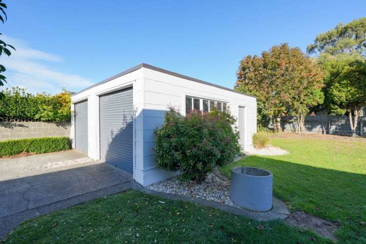 155 Lamond Street East Hargest_24