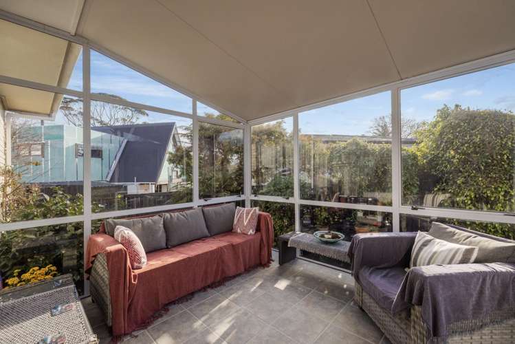 10 Bay Street Matua_19