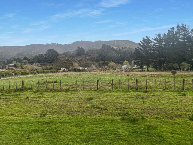 150 Upper Fitzherbert Road 10629_14