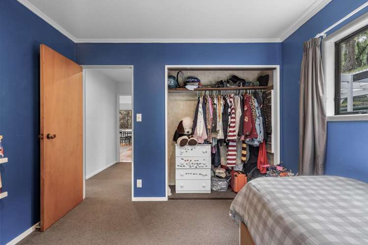 69 Murphy Street Toi Toi_10