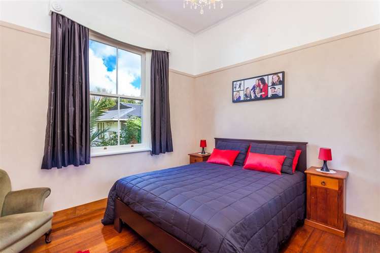 2334 State Highway 16 Helensville_17