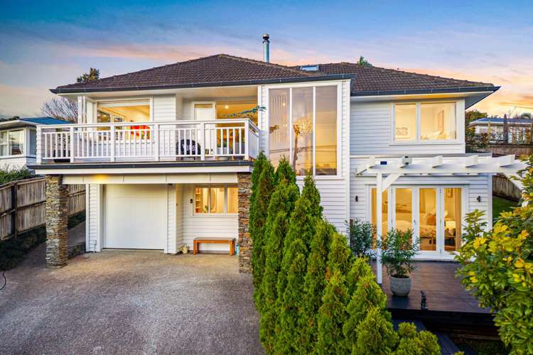 70 Selwyn Crescent Forrest Hill_0