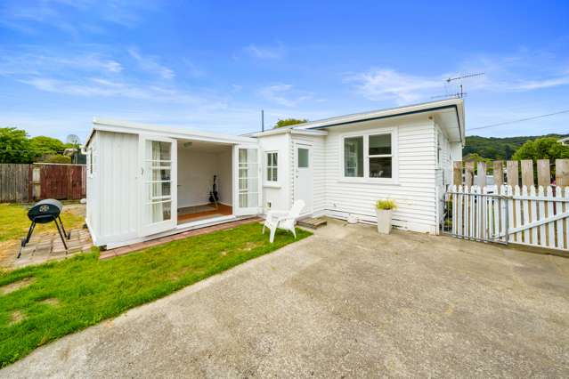 96 Frederick Street Wainuiomata_1