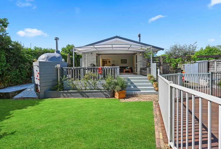 14 Mcdowall Place Queenwood_10