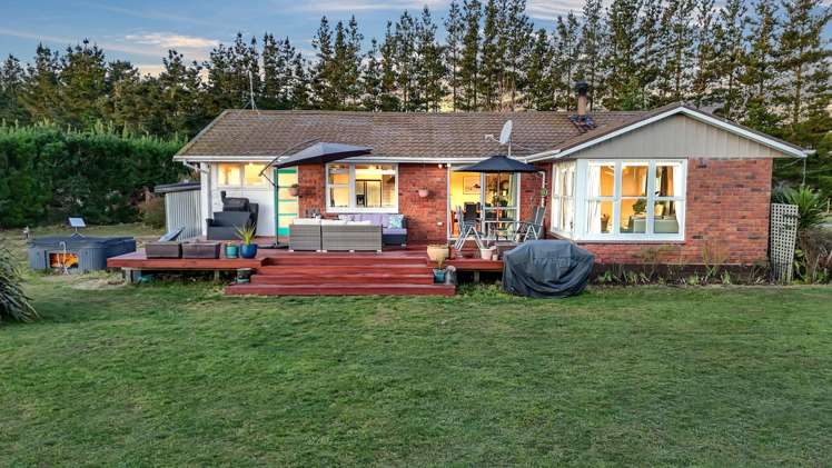 559 Downs Road West Eyreton_12