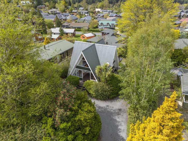 9 Chalet Crescent Hanmer Springs_16