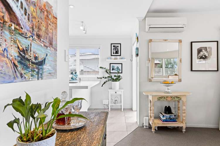 1/40 The Esplanade Westshore_7