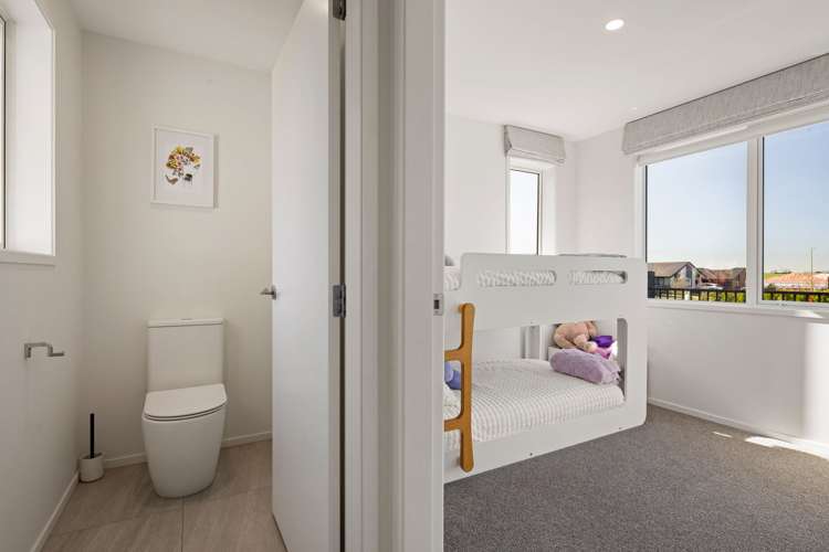 13 Temepara Drive Temple View_15