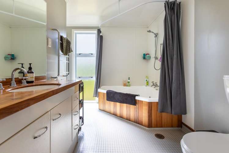 184 South Road No 2 Eketahuna_28