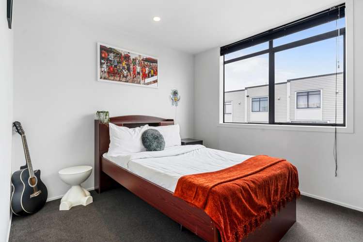 127E Queens Road Panmure_15