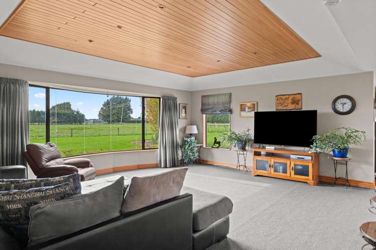 154 Myross Road Myross Bush_8