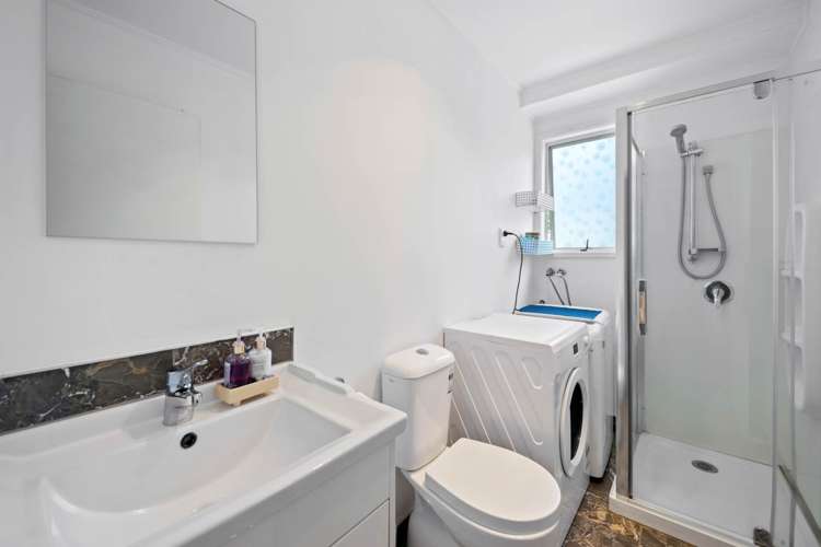 8 Hyperion Drive Randwick Park_15