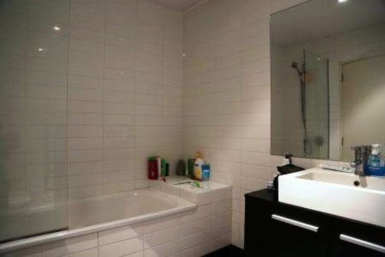 2h/10 Beaumont Street Auckland Central_5