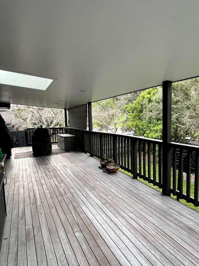 1A Mayfair Crescent Mairangi Bay_3