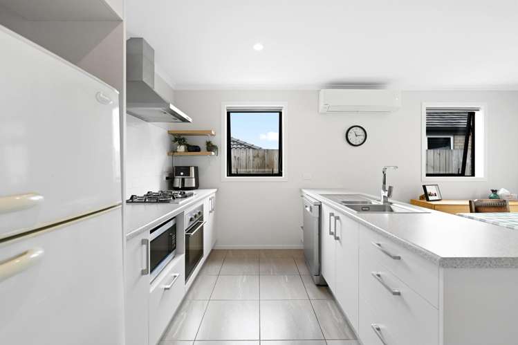 44 Benjamin Avenue Rototuna North_7