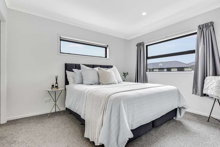 14/11 Errol Close Burbush_9