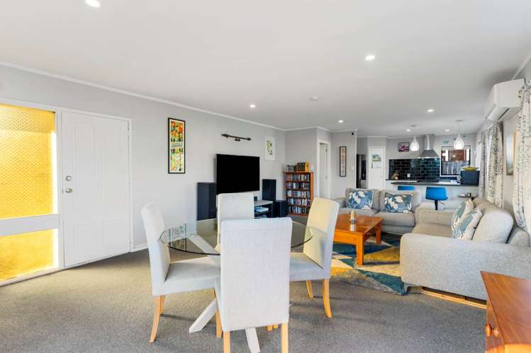 2/52 Shirley Avenue Papakura_7