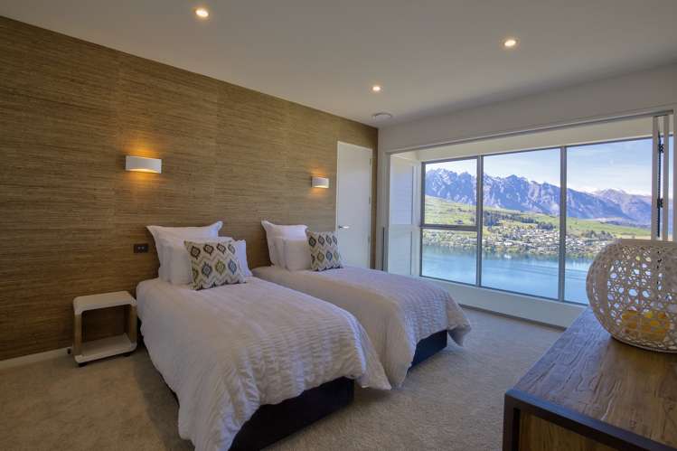 1 Conifer Lane Queenstown_19