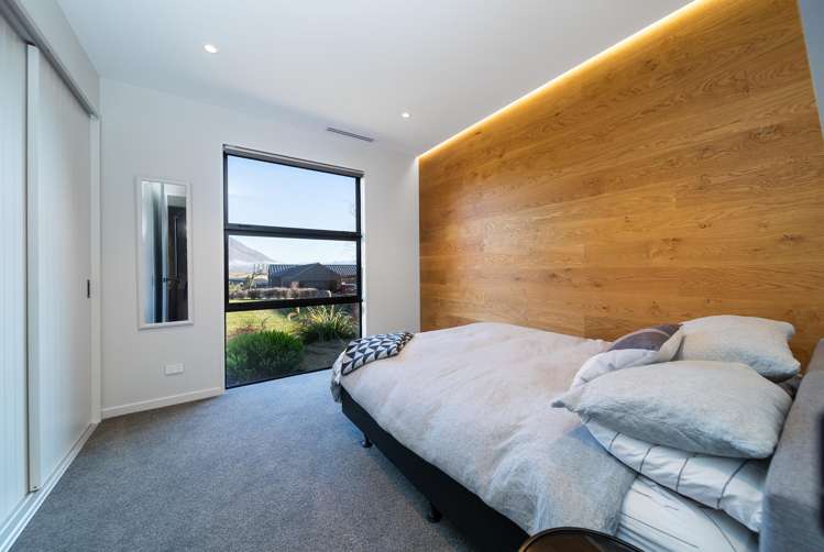 13 Bretby Court Jacks Point_15