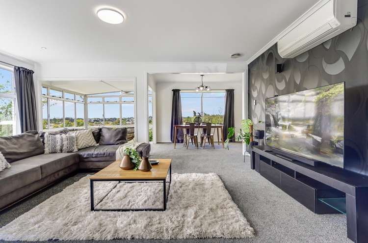 9 Beaumaris Place Dinsdale_3