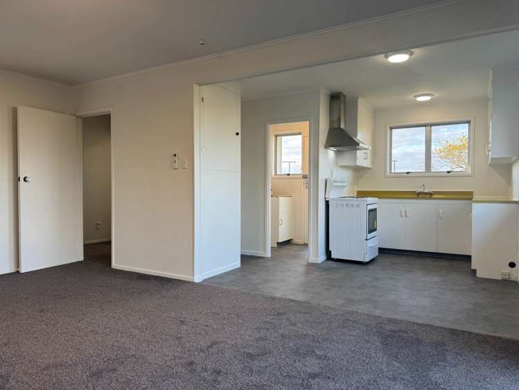 2/370 Triangle Road Henderson_5