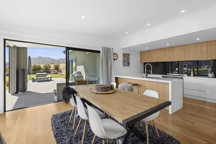 75 Infinity Drive Wanaka_7