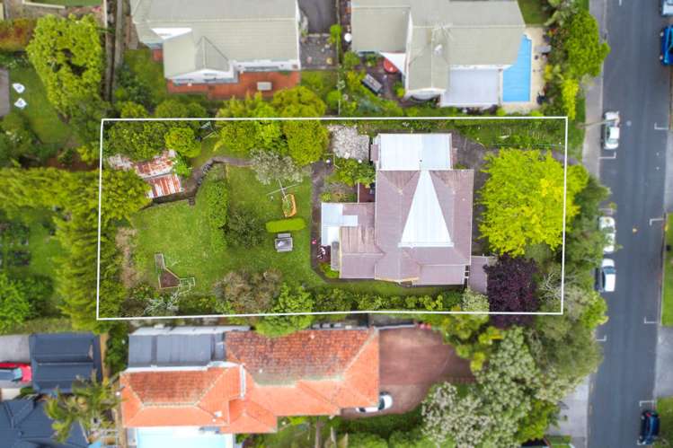 36 The Parade Saint Heliers_11