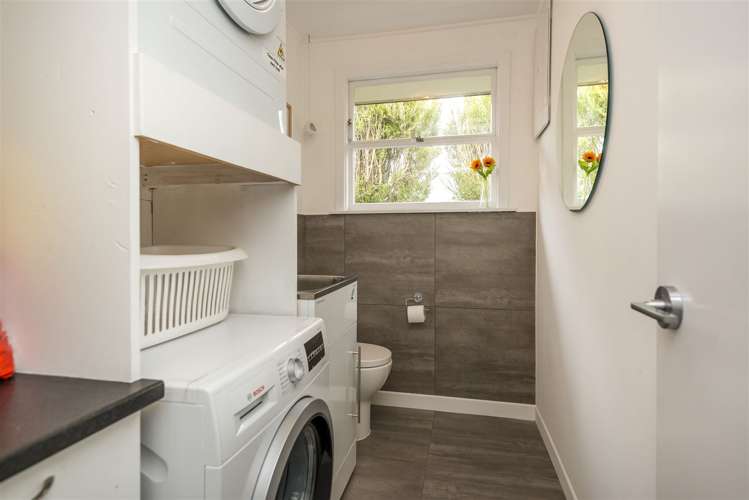 8 Otaki Place North New Brighton_13