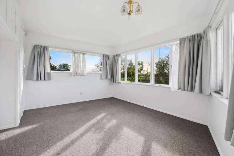 119 Te Atatu Road Te Atatu South_11