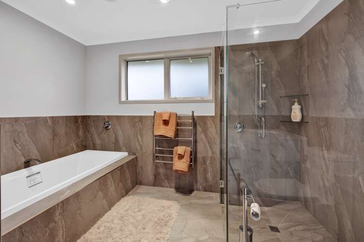 35 Cloten Road Stratford_13