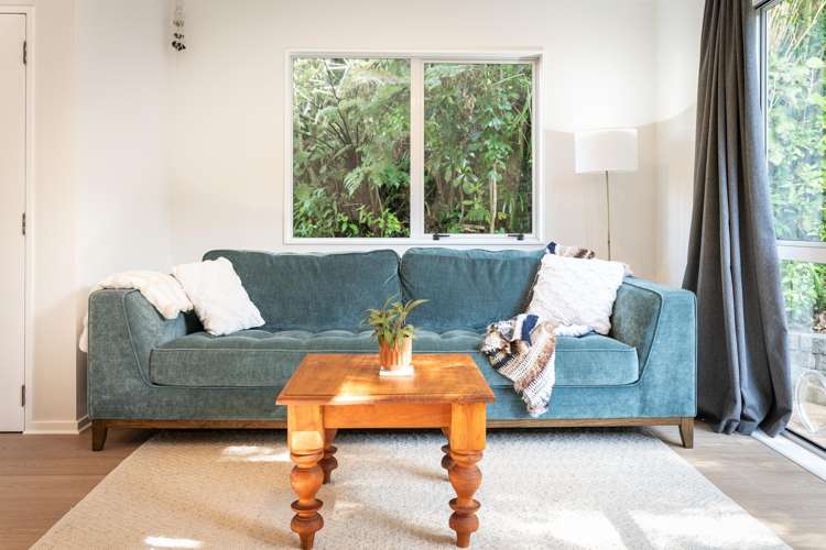 23 Percy Dyett Drive Karori_7