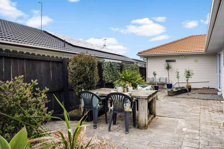 1 Putter Place Golflands_18