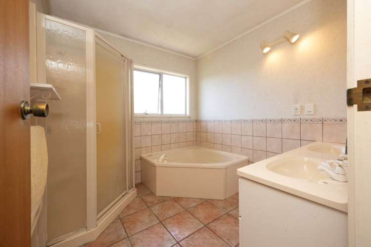 7 Jenelin Road Glendene_6