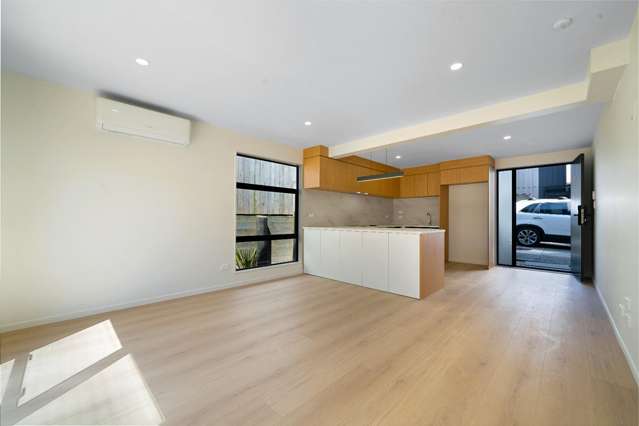 7/16 Hewlett road Massey_4