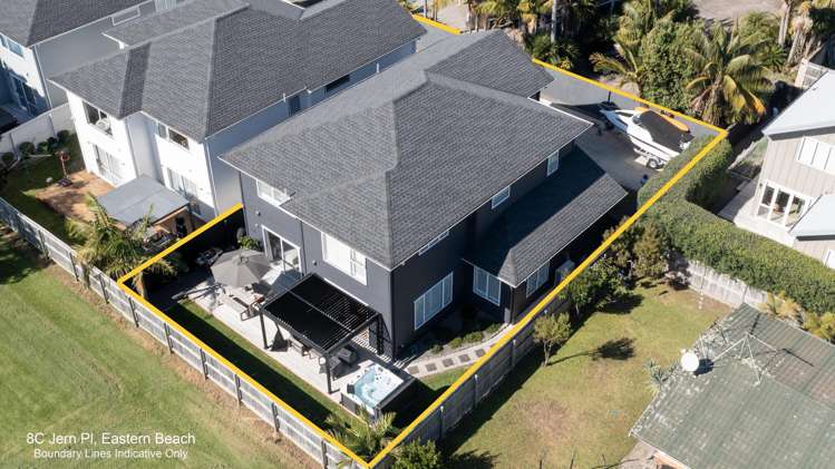 8C Jern Place Eastern Beach_41